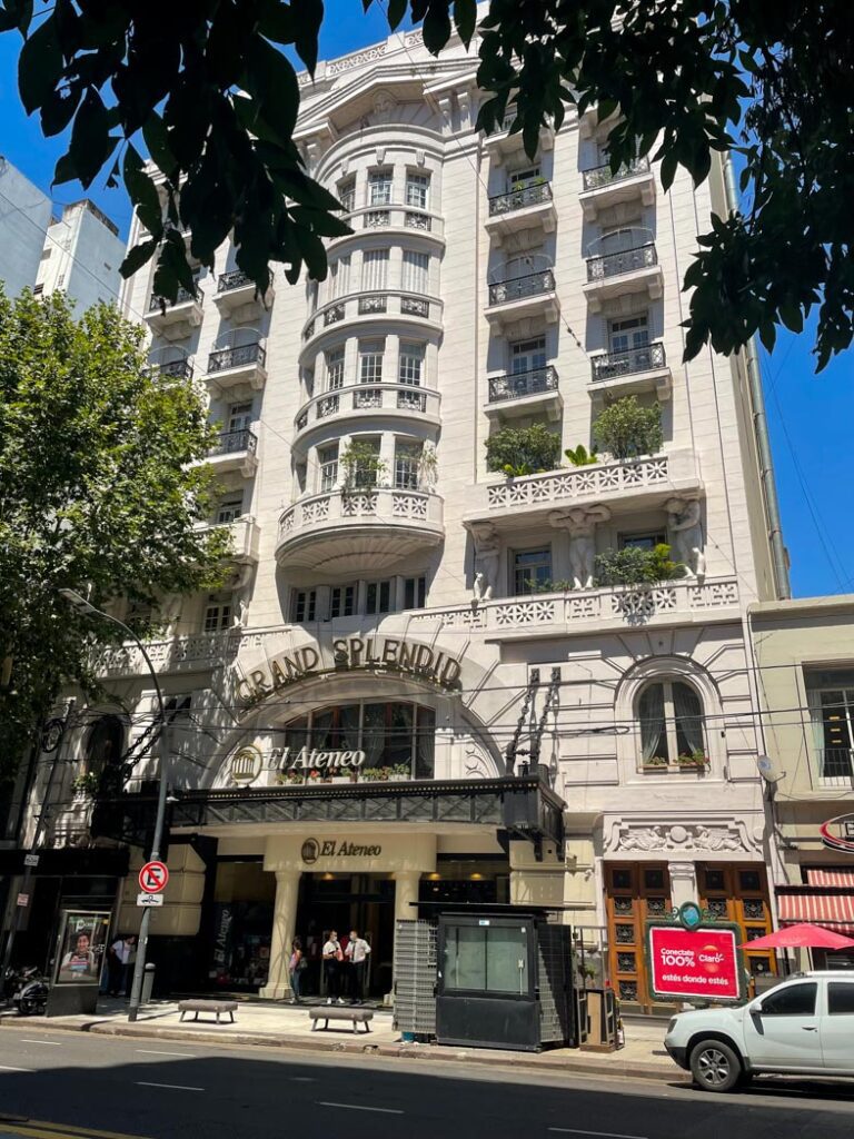 Fachada Librería El Ateneo Grand Splendid