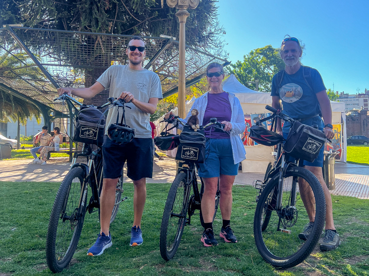 photo au cimetière de Recoleta lors d'une visite de la ville en vélo