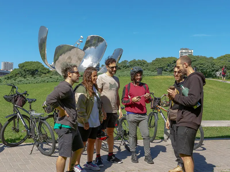 city tour by bike at floralis generica