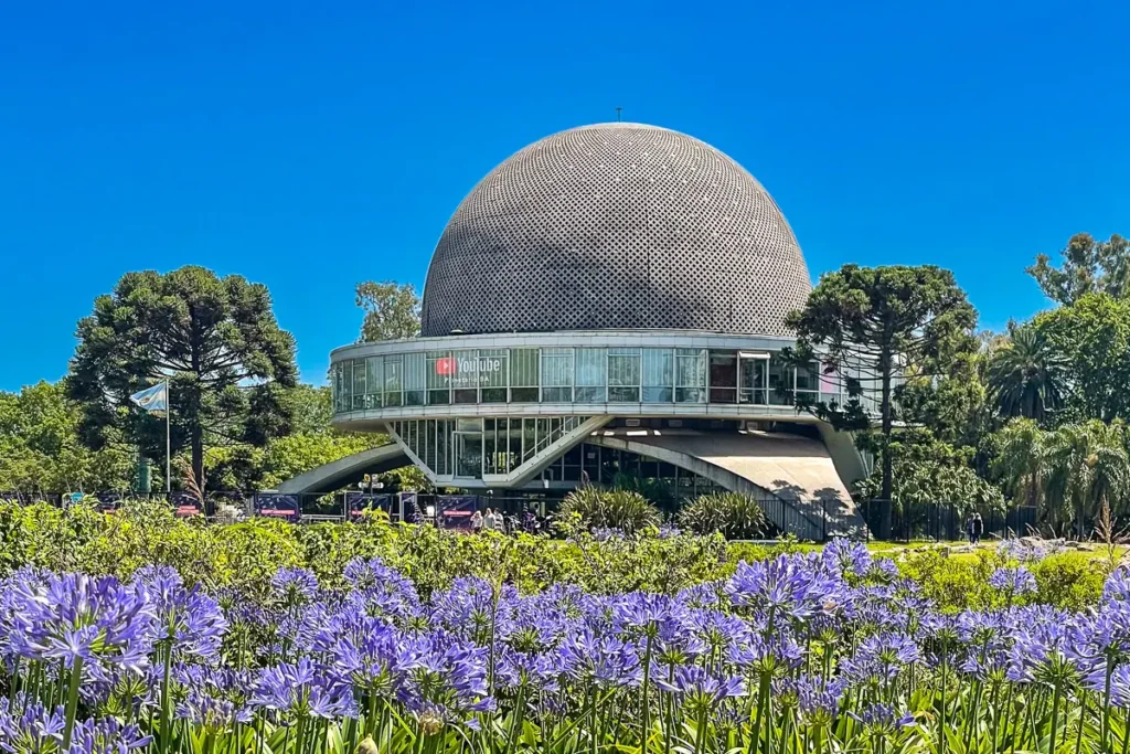 planetario an amazing architecture you could find in buenos aires
