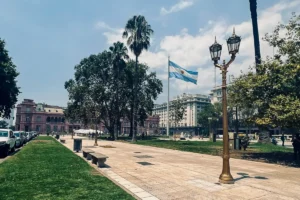 plaza de mayo and casa rosada in the city tour
